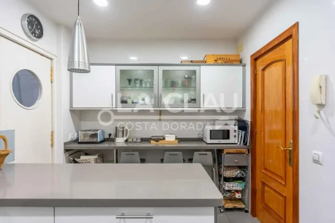 Venta de piso en Tarragona con vistas al mar  6