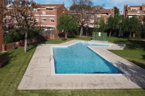 Jardín privado en casa de Promoción Viviendas Tarragona 2