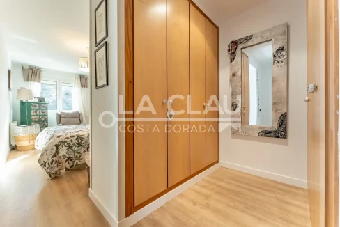 Dormitorio Principal Suite en Piso Vall de l'Arrabassada