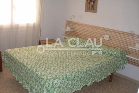 Amplia Habitación Principal en Propiedad Frente al Mar Cambrils.01