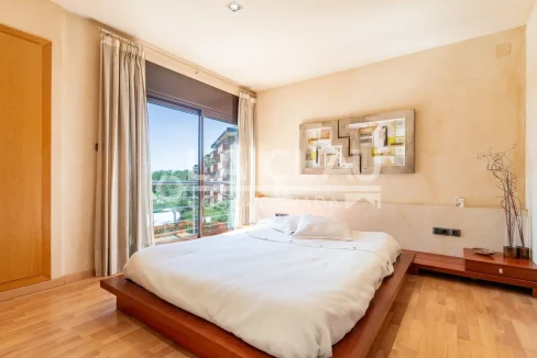 Elegancia y Confort: Residencia Exclusiva en el Corazón de El Vendrell