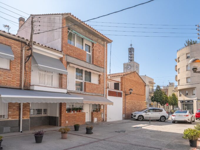 Cambrils - Grup St Pau 4, portada