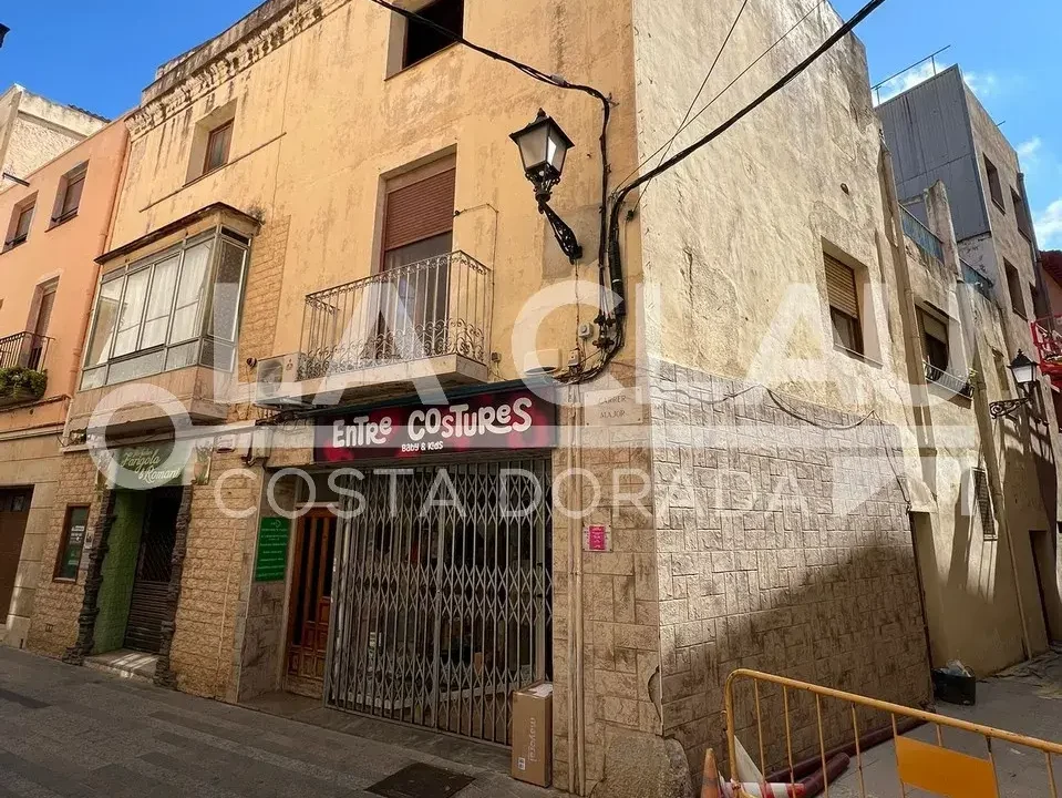 Vila-Seca - Edifici_2